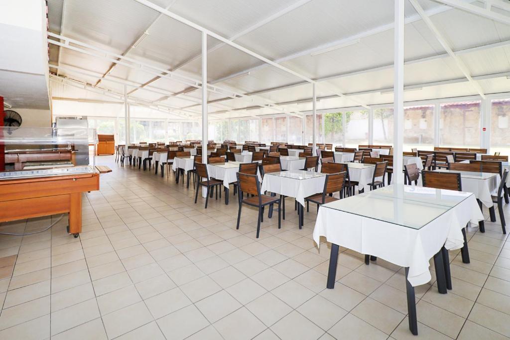 Hanioti Grand Victoria Bagian luar foto